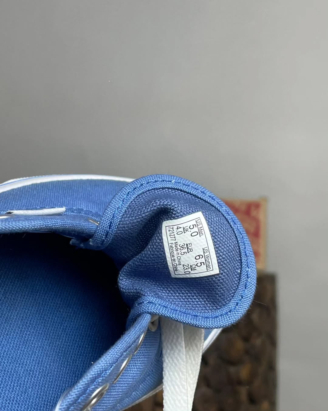 VANS