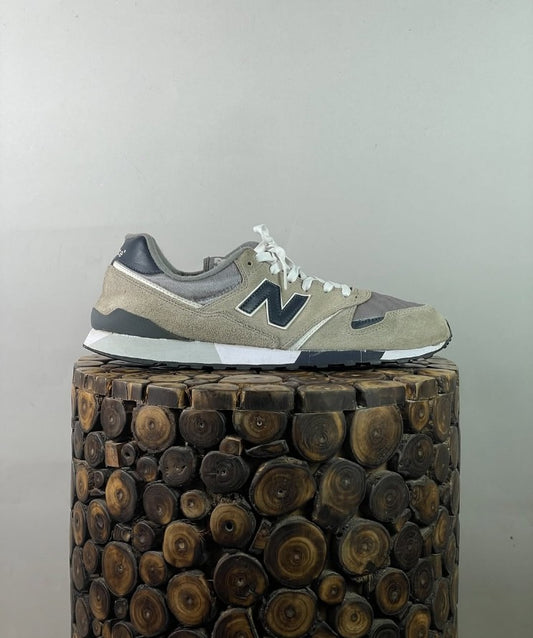 New Balance 446