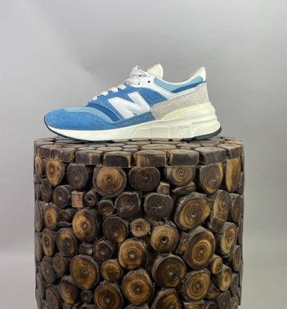 New Balance 997R