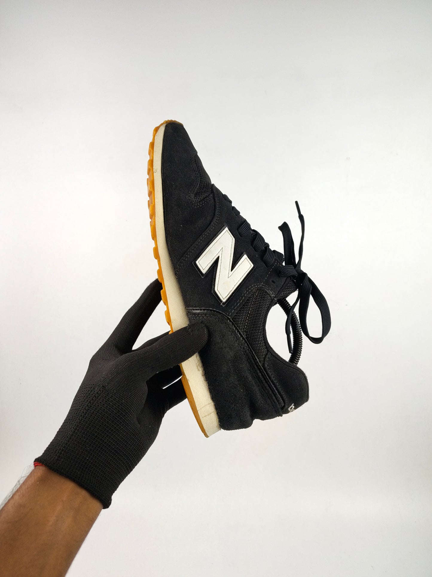 NB 373
